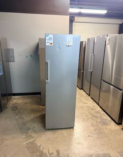 🔥HISENSE 10.1 CUBIC FT. UPRIGHT FREEZER/REFRIGERATOR CONVERTIBLE🔥