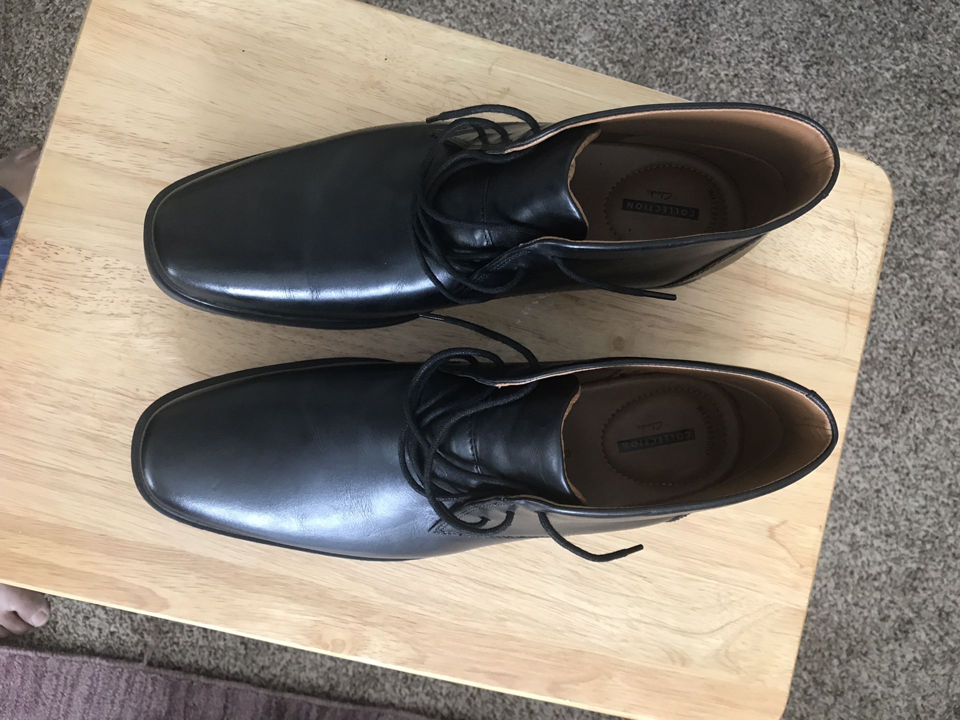 Clark shoes 10.5 size for immediate sale