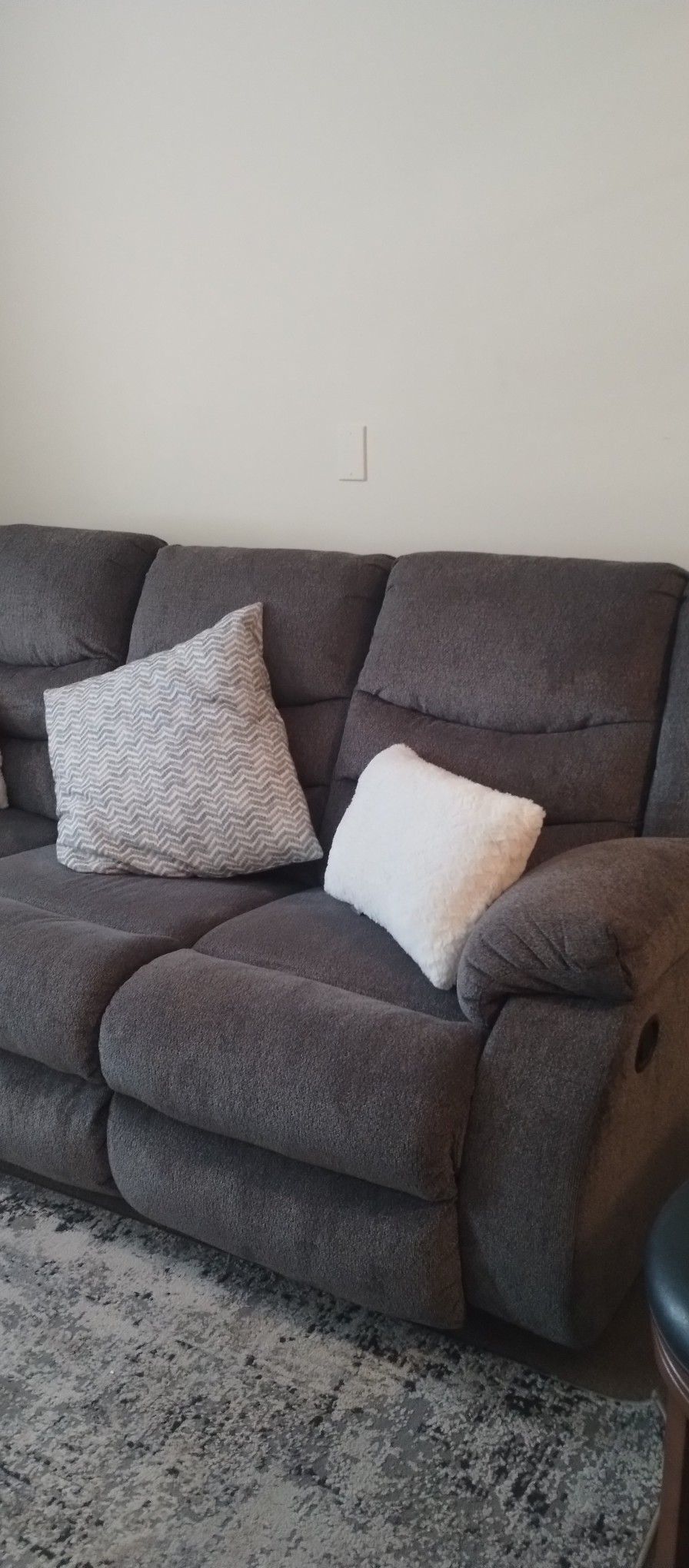 Gray Sofa / Ashley Furniture 