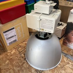 Warehouse/Grow Lamp 