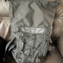 Kuryakyn Motorcycle Travel Bag 