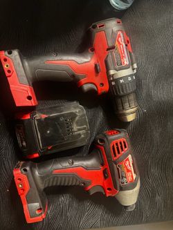 Milwaukee M18 Drill and Impact Driver Set