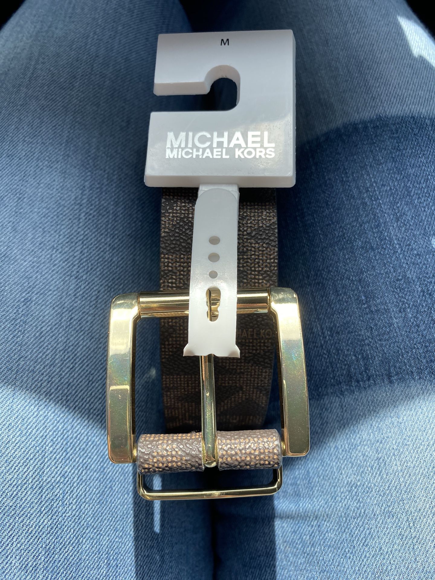 Michael Kors belt size medium