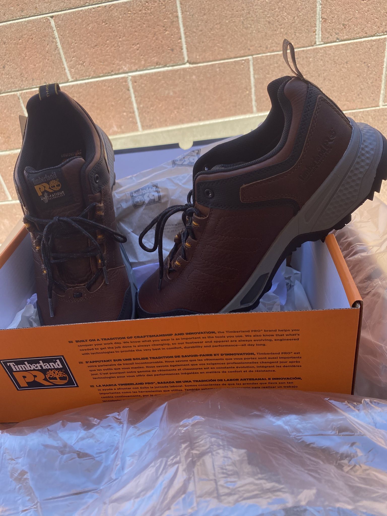Timberland Boots 🥾 9.5 New Slip Resident