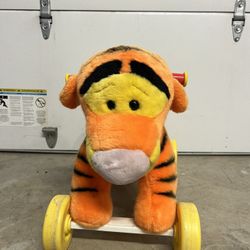Roll-N-Go Tigger