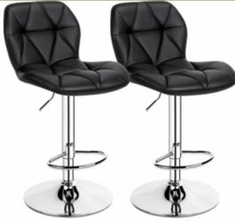 High chairs (2)