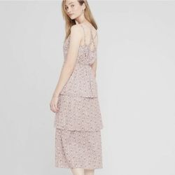 Brand New Woman’s Banana Republic brand Pink Floral Boehme Tiered Midi Dress Up For Sale 