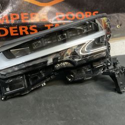 LEXUS GX550 LH HEADLIGHT 2024-2025 OEM