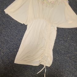 Jrs Lg Forever 21 light peach dress. bodice top has plastic bling beads. LOT B
