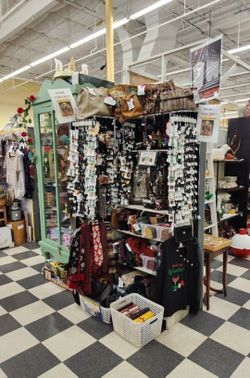 50% Off Handbags And Jewelry