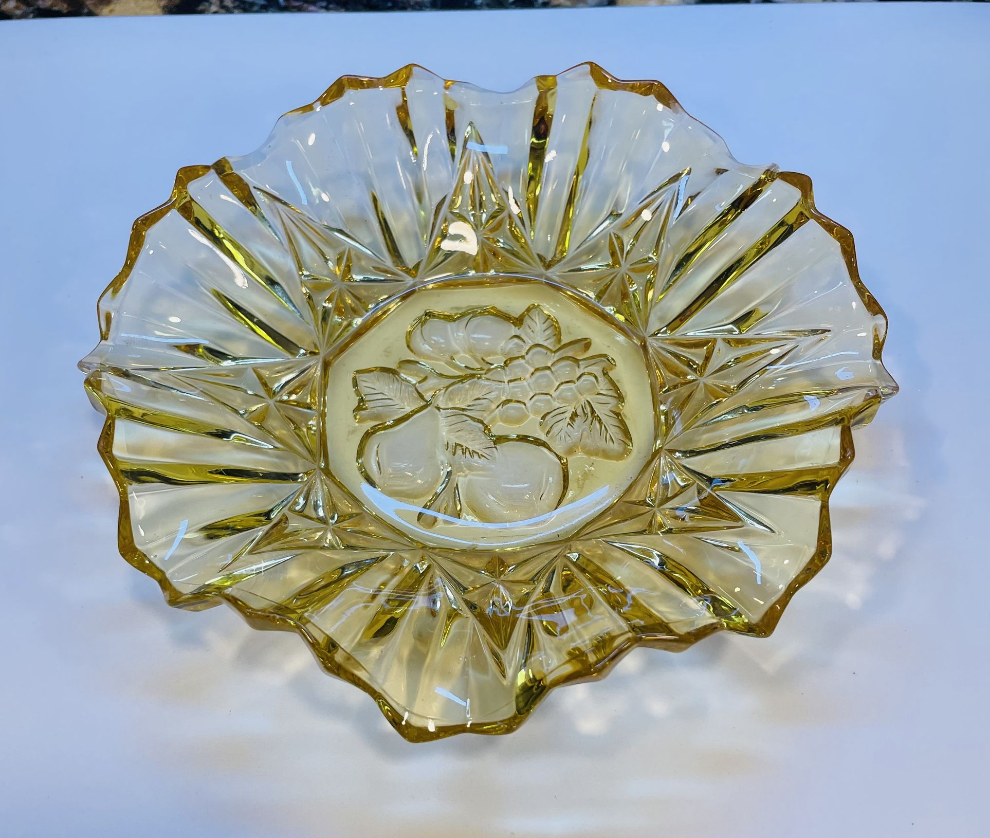 Vintage Yellow Glass “Pioneer” Pattern Bowl 