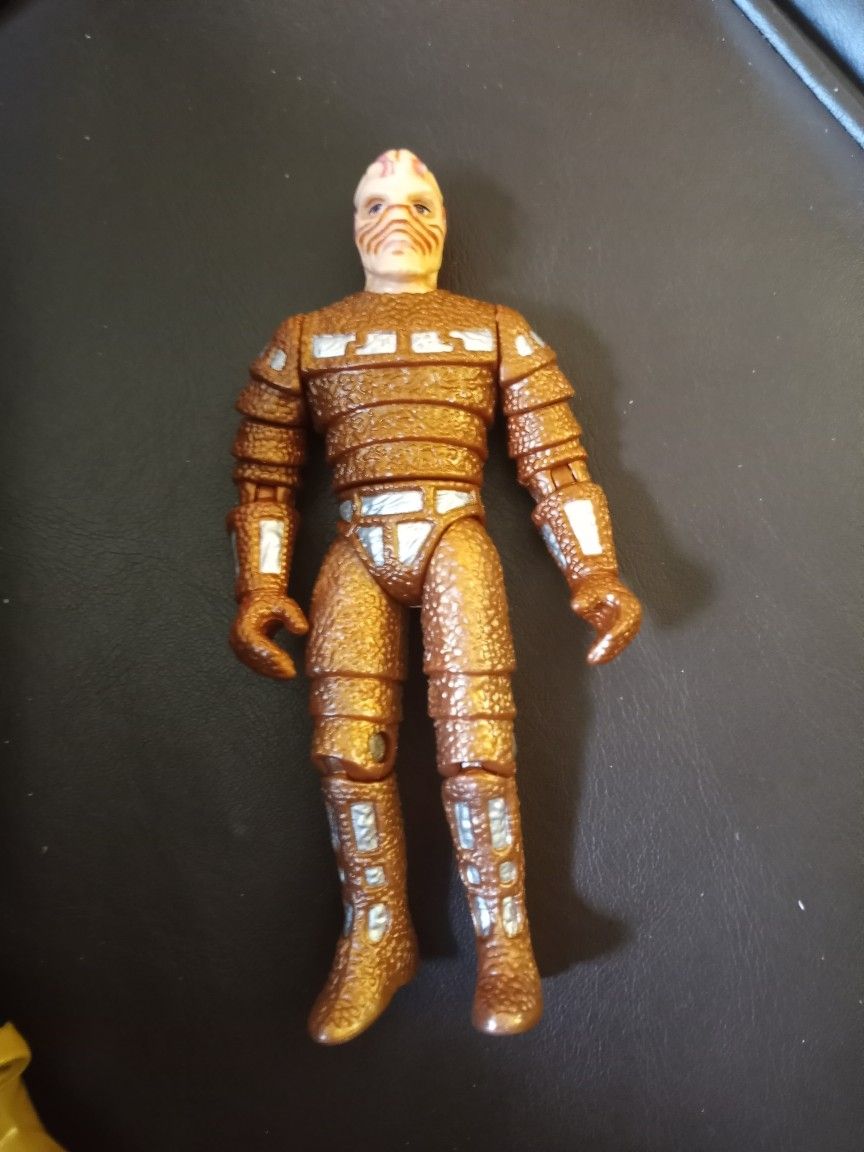 Star Trek The Next Generation 1993 Vorgan Figure