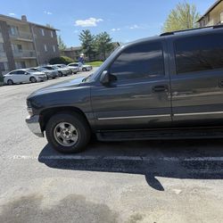 2003 Chevrolet Suburban