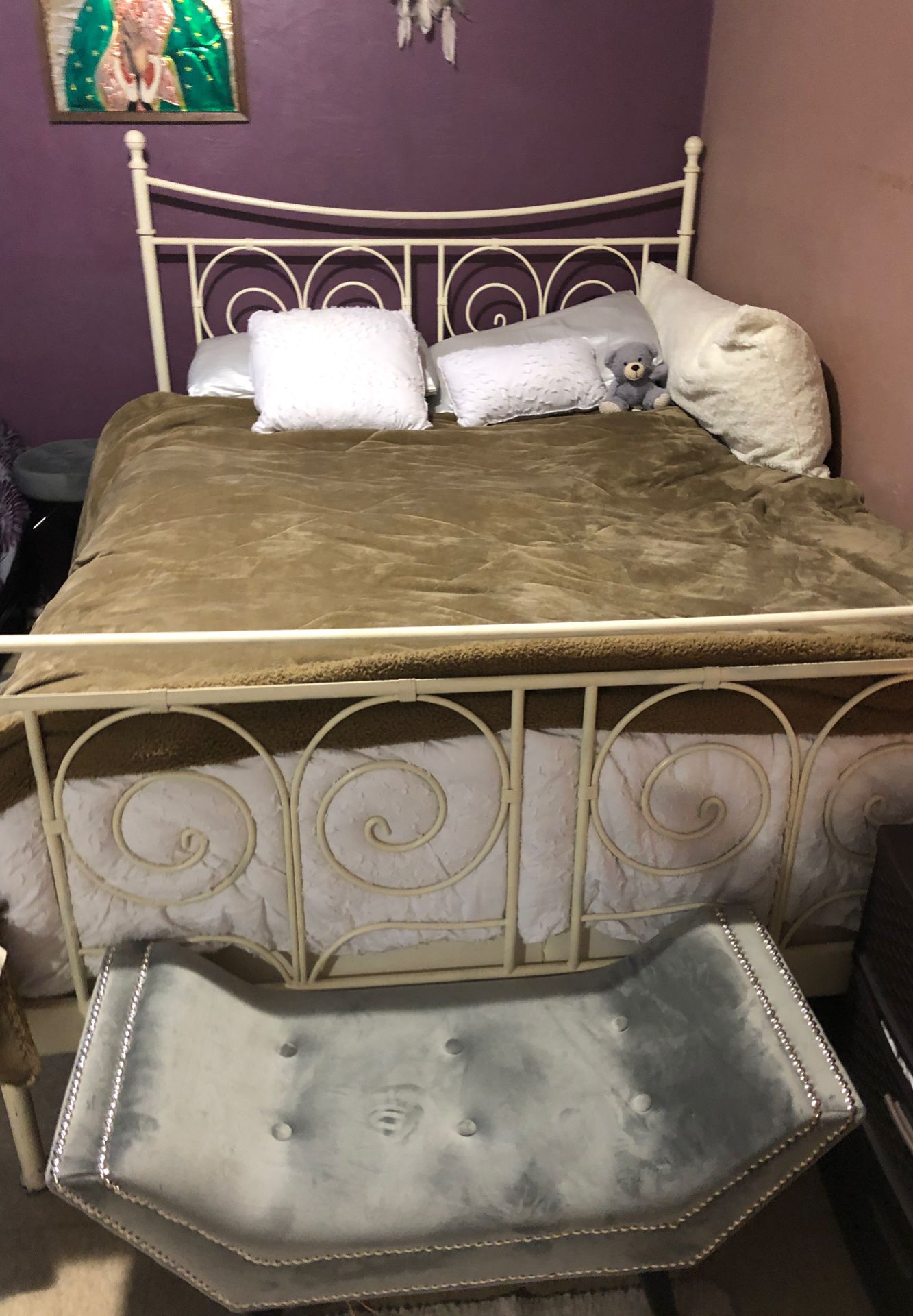 Queen size off white bed frame