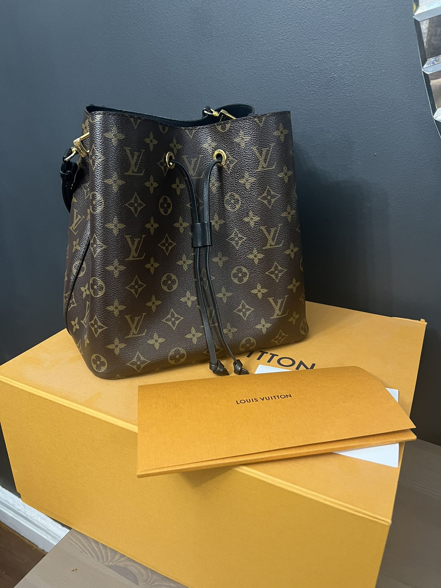 Louis Vuitton, Bags, Sold Louis Vuitton Neonoe Noir