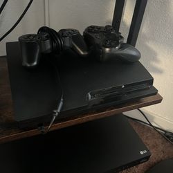 Play Station 2 And 3 And Nintendo Wii