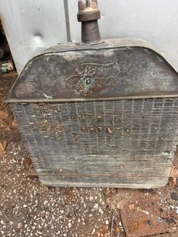 Antique 1911–1916 Ford Model T Brass Radiator – Original Patina