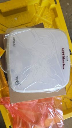 MyQsmart garage door light ceiling or wall