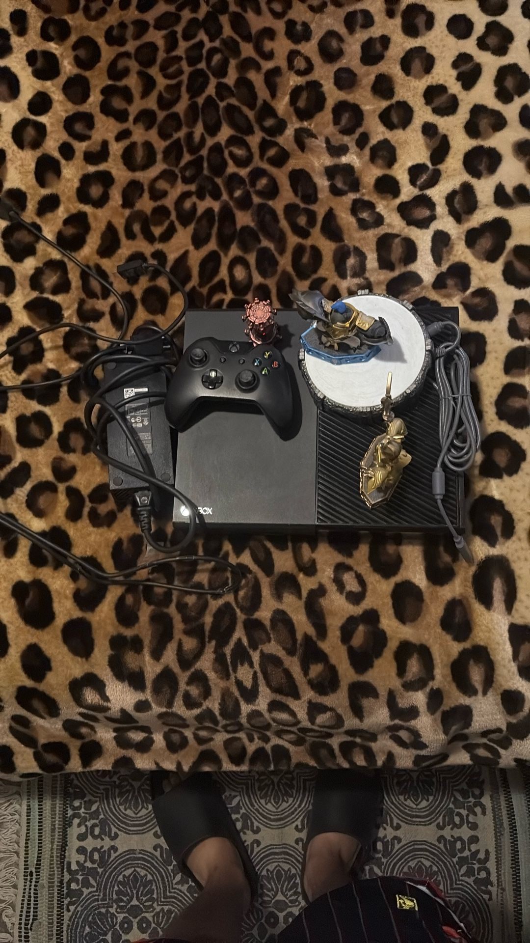 Xbox 1 With Add Ons