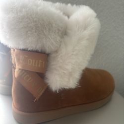Women’s Winter Boots Size 7