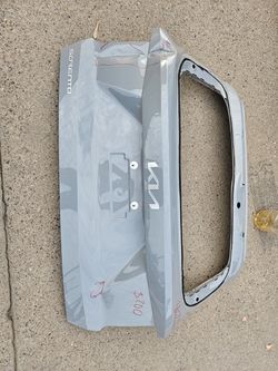 Kia Sorento tailgate Oem
