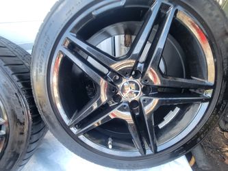 19"  Staggered Black Amg Double 5-Star Wheels