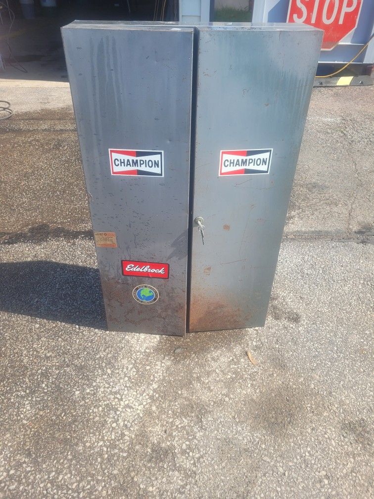 Metal Tool Cabinet