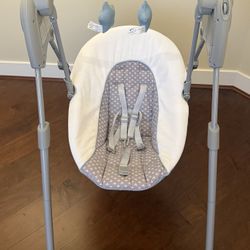 Graco baby Swing  