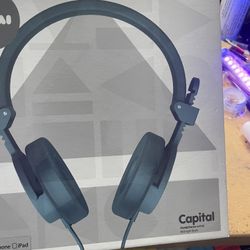 Aiaiai professional headphone new  