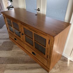 TV CONSOLE 63 W X 35H X 20D SOLID OAK