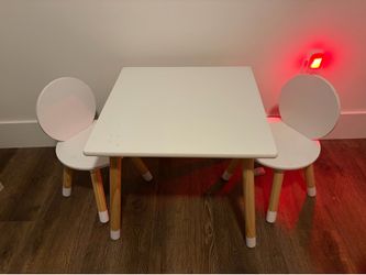 Kids Table