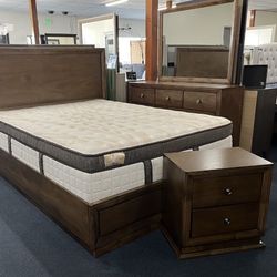 4 Pc Queen Brown Bedroom Set 