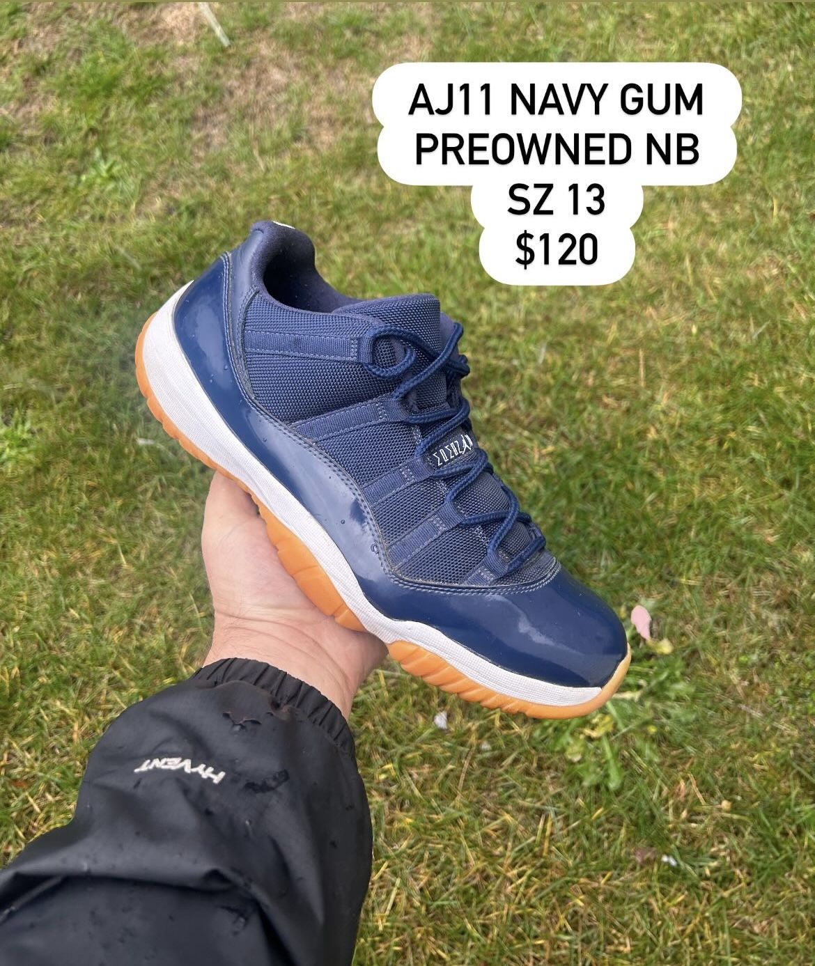 Jordan 11 Low Navy Gum Size 13
