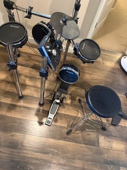 Drum set
