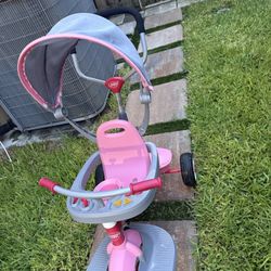 Radio Flyer 5 in 1 Stroll N Trike, Stroller w/ Activity Tray, Bike, Footrest, Infant & Toddlers