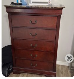 Chest of Drawer