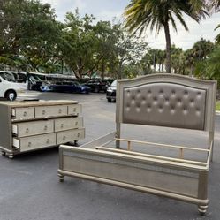 Beautiful Bedroom Set king Size Solid Wood Silver Color In Great Condition By Sofia Vergara