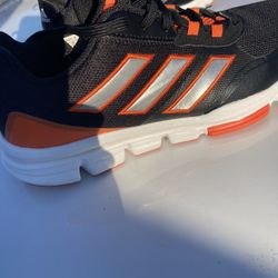 ADIDAS Tenis Shoes  9 1/2