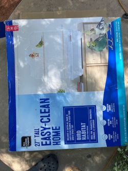 Easy to Clean Bird Cage