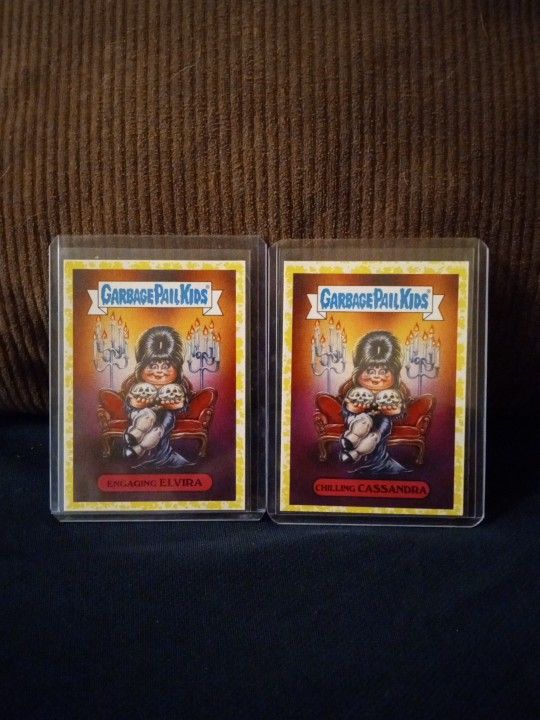 2019 GPK REVENGE OF OH THE HORROR-IBLE Elvira Yellow Parallel Set #13a/13b of 15