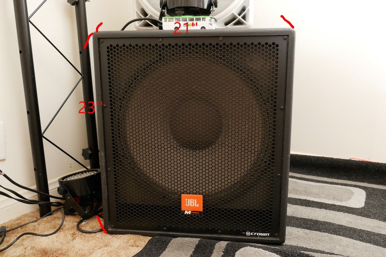 JBL (MP418S) MPro Loudspeakers(Subwoofers)