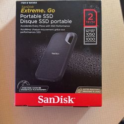 NEW Sandisk  Extreme Go 2 TB Portable SSD  1050 /1000 MB /s Max Read 