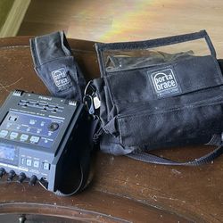 ROLAND R-44 PORTABLE RECORDER + CUSTOM FIT PORTA BRACE BAG