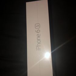 IPhone 6S factory sealed in plastic still 32gb