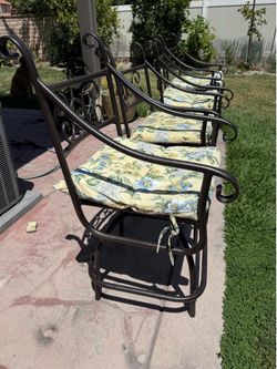 set of 4 heavy metal outdoor patio bar stools