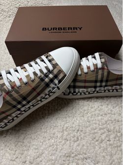 Burberry sneakers
