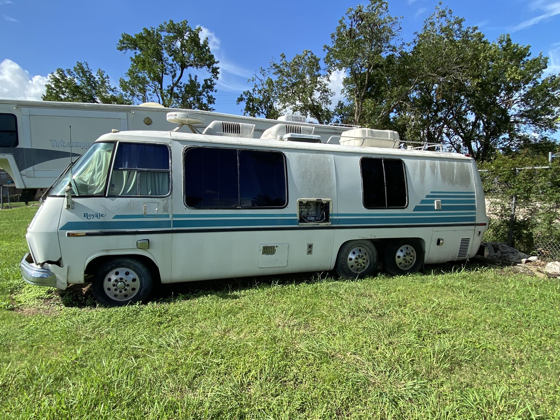 Vintage 1976 GMC Royal Motorhome Will Trade For Boat, Land Or ?.