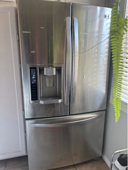 LG refrigerator