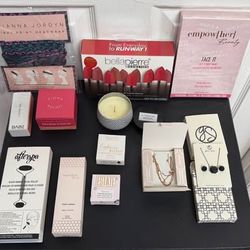 NEW Women’s Candle Jewelry and Cosmetics just $10 