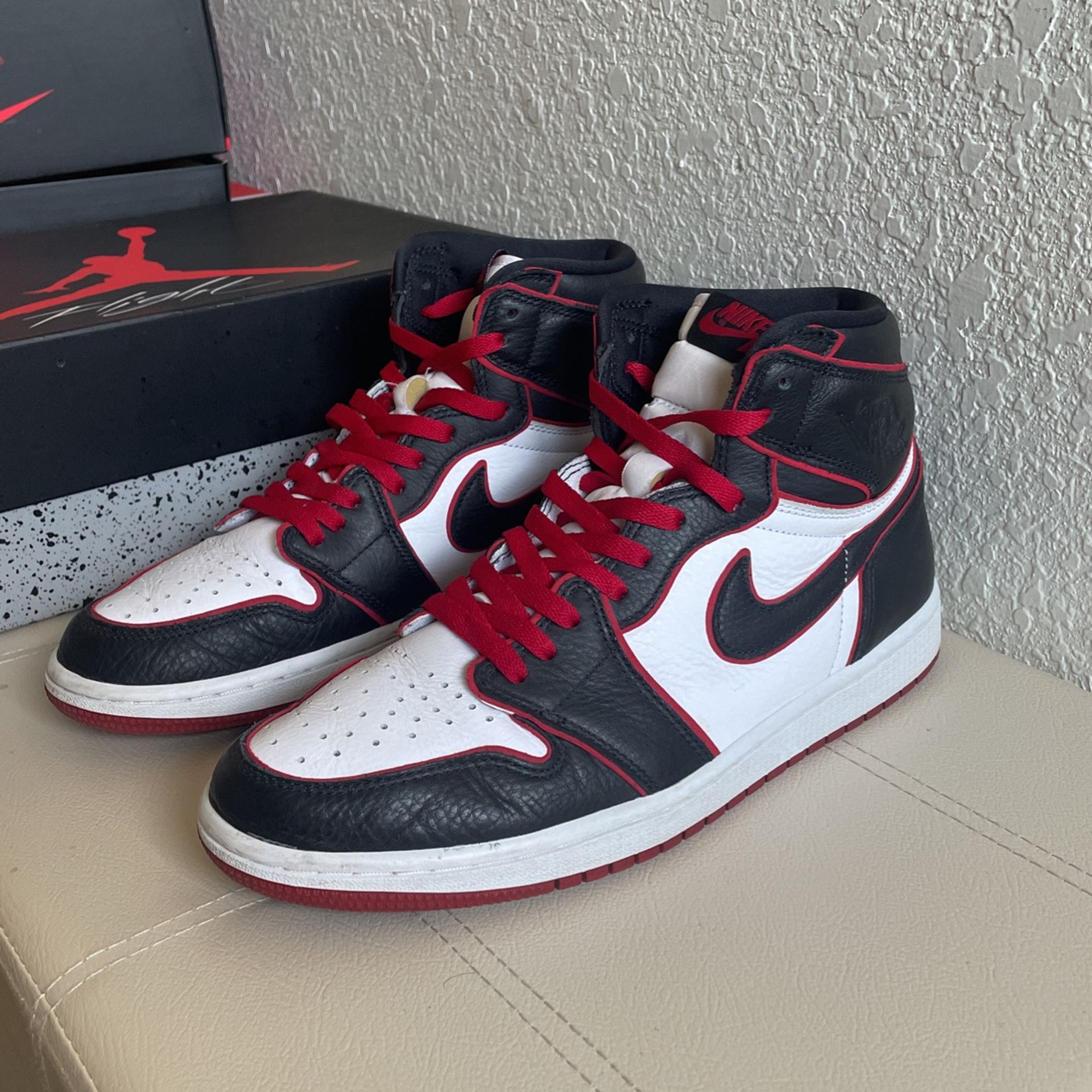 Air Jordan 1 ‘Bloodline’ 10.5